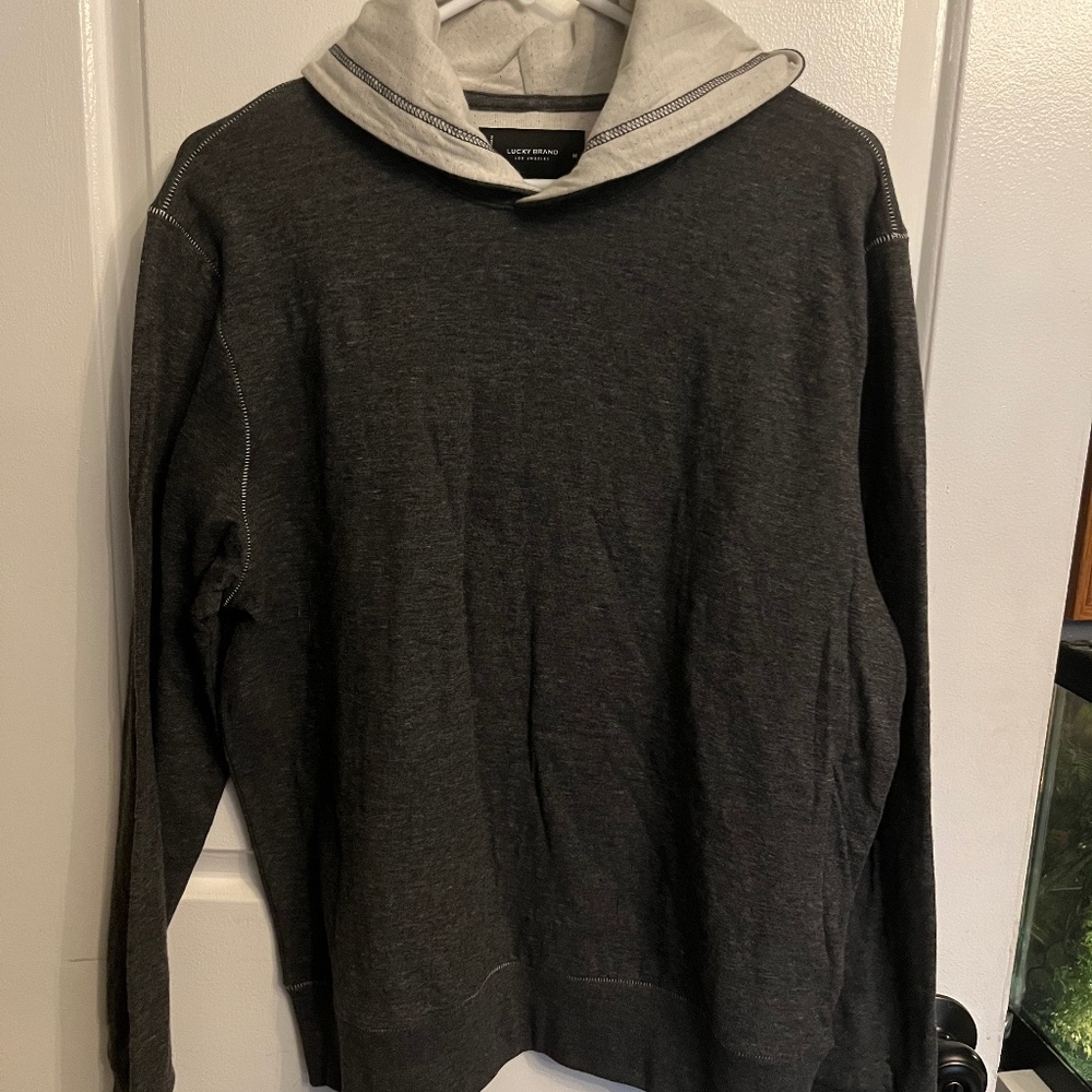 New with tags Lucky men’s M hoodie